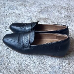Frankie4 black leather loafers